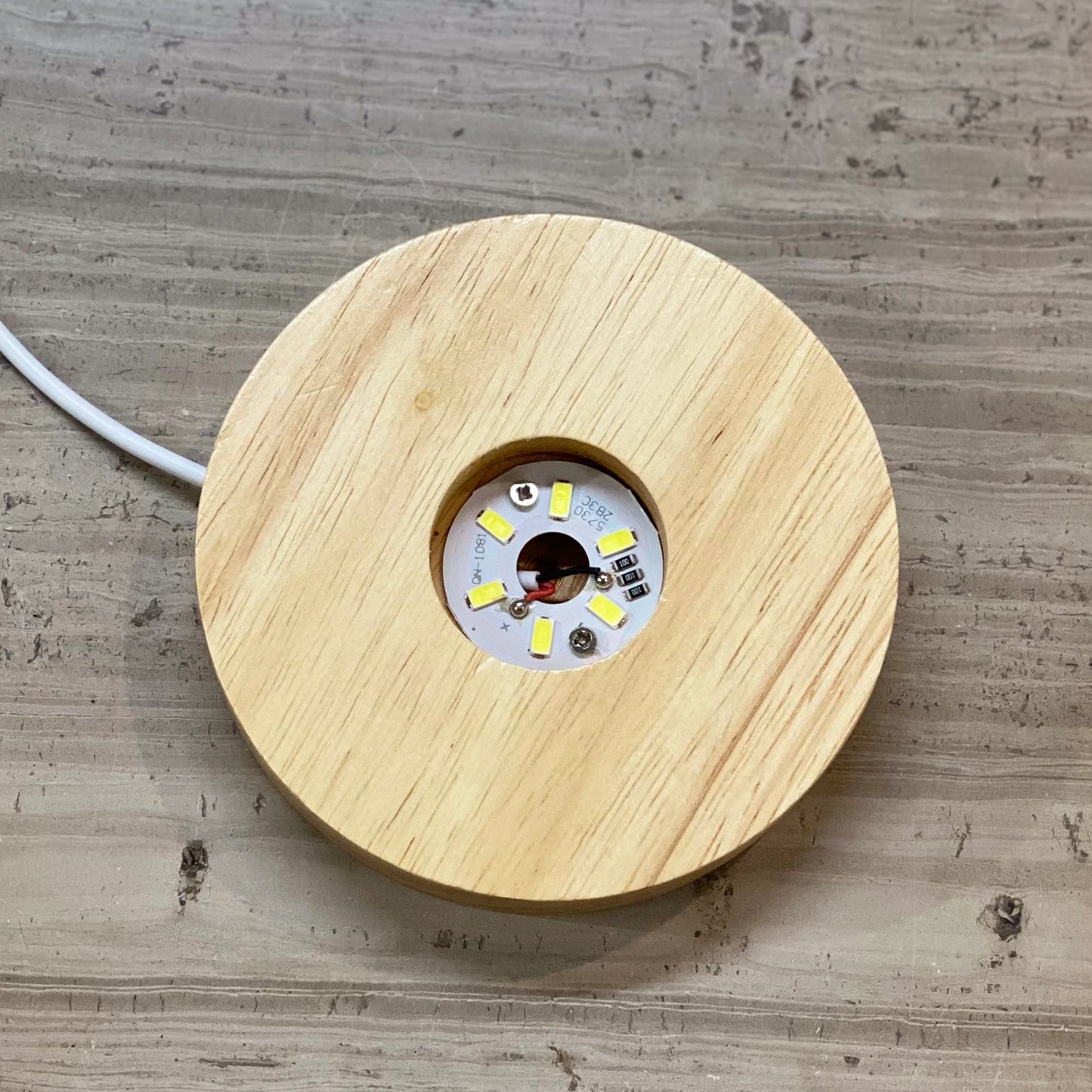 LED Light Stand w/ USB Head 4inch Base, (White/ Rainbow Color)