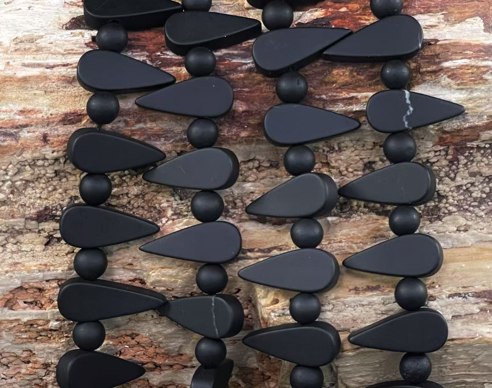 91f813db-b5d5-4f9b-bc66-4ceee9bfc46b