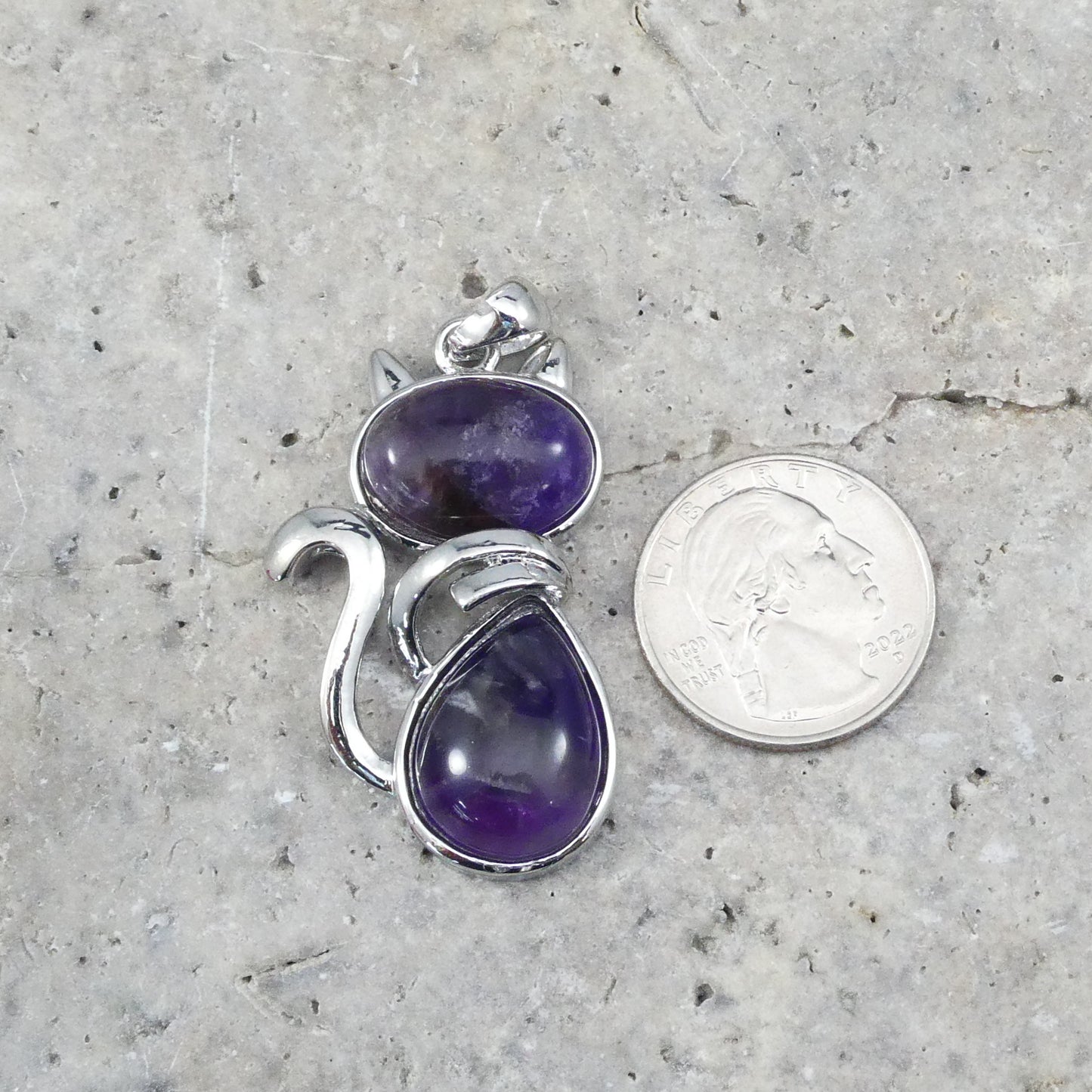 Amethyst cat shape pendant 27x45mm (1pc)