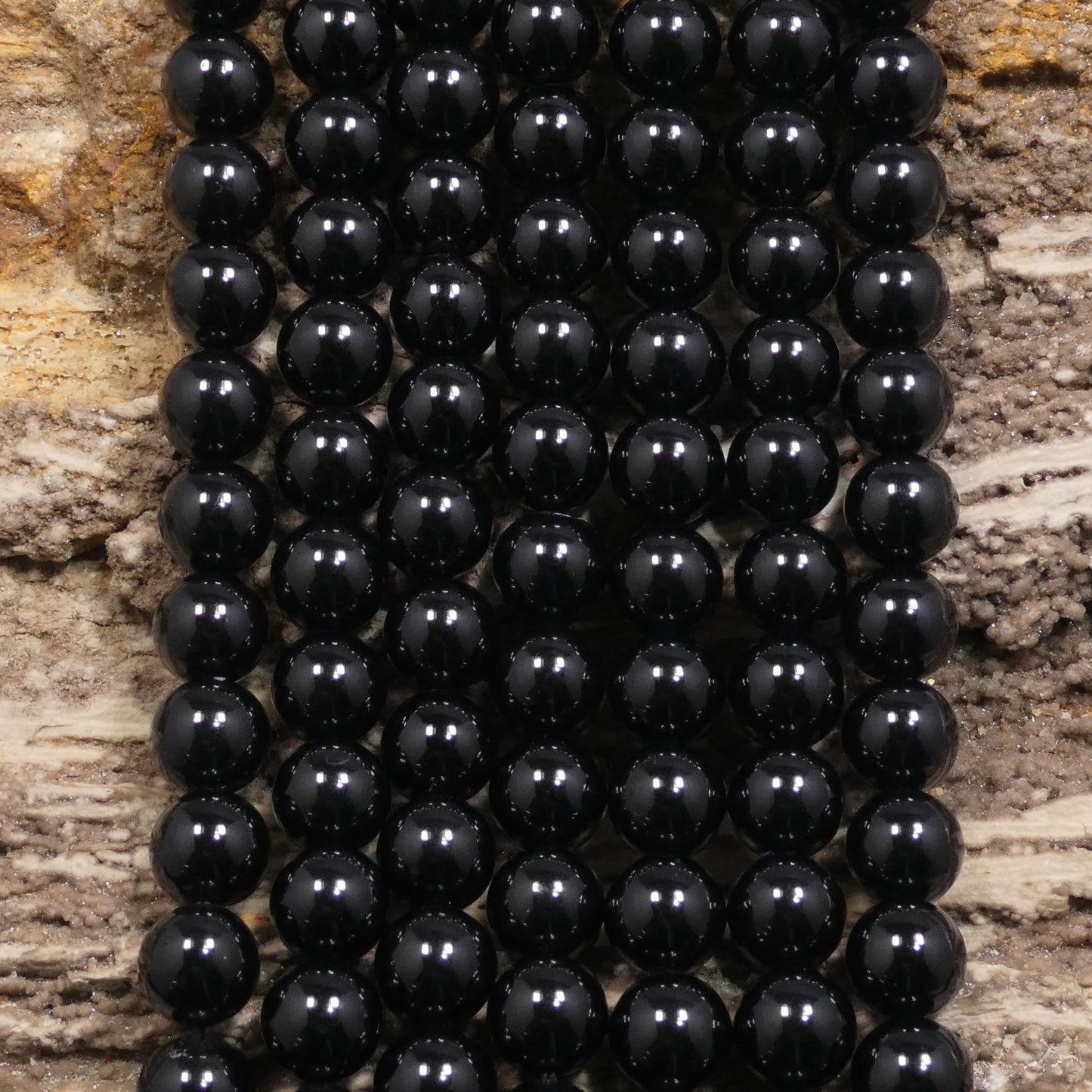 Black Spinel Round