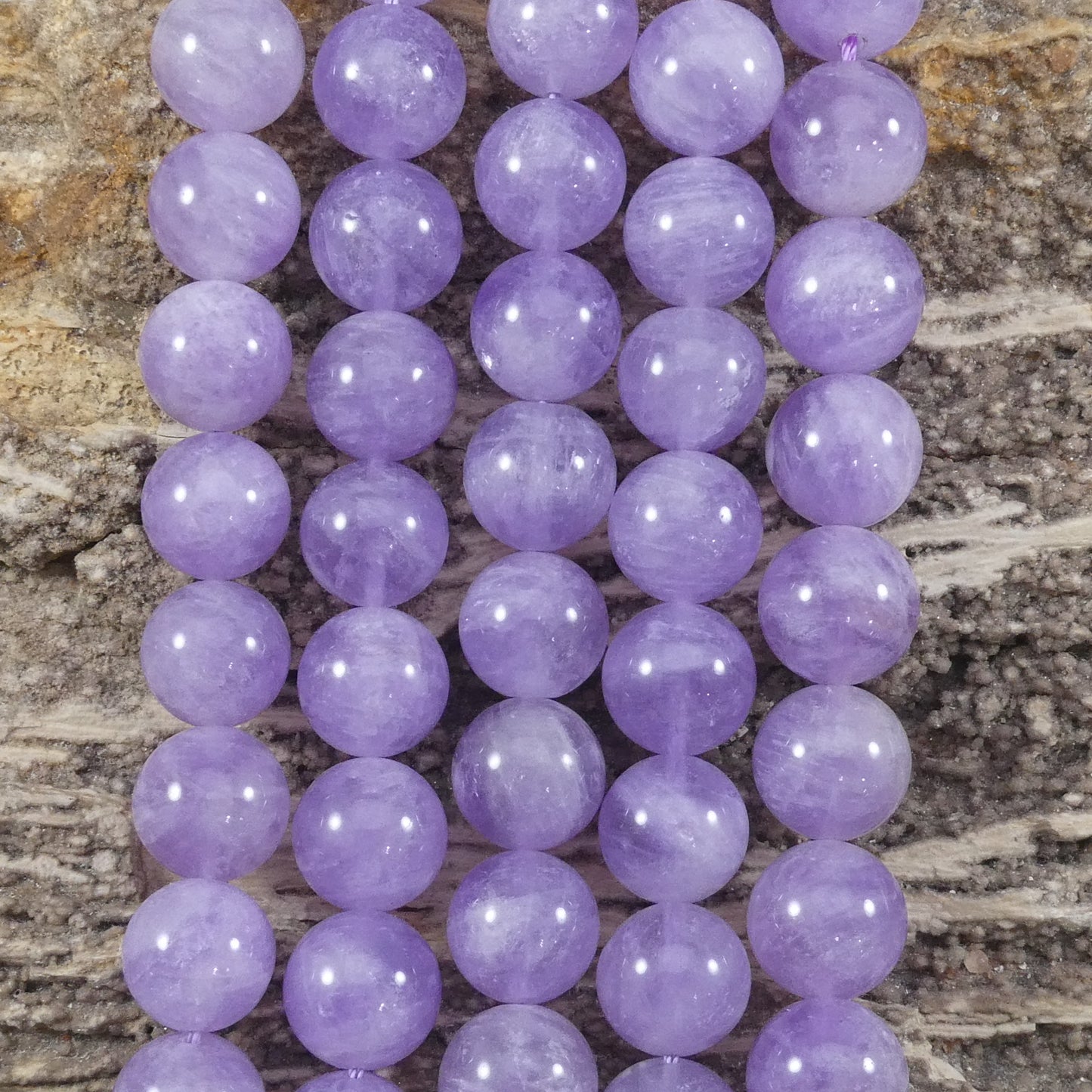 Lavender Amethyst Round