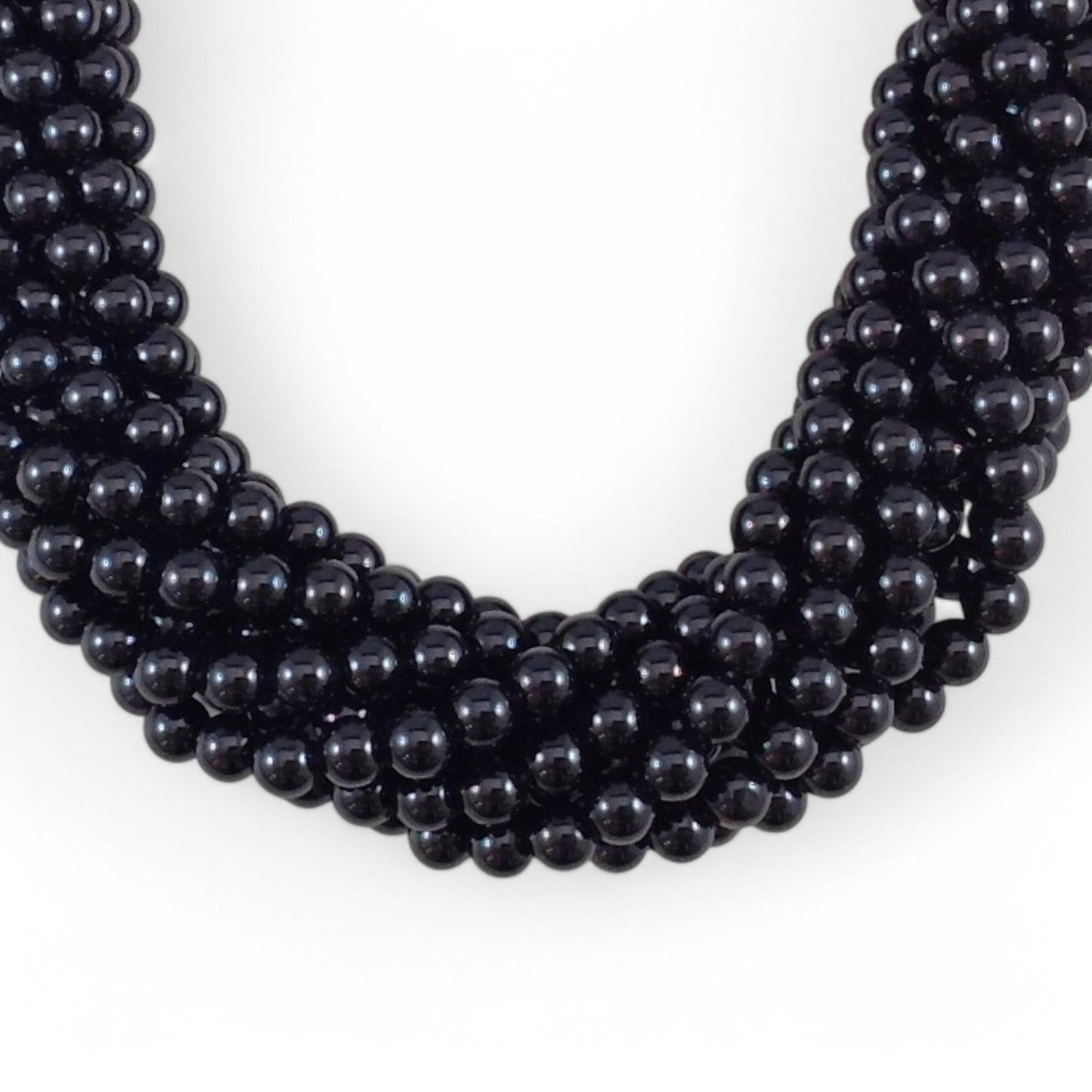 04d356e6-a8f9-456d-b689-08676bd2a1b7