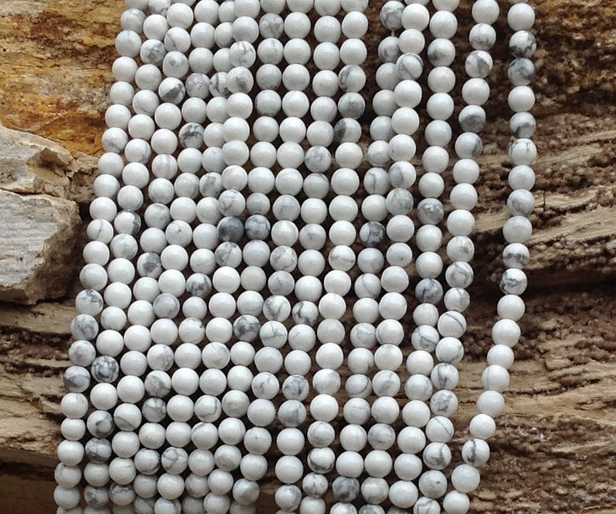 Howlite Round