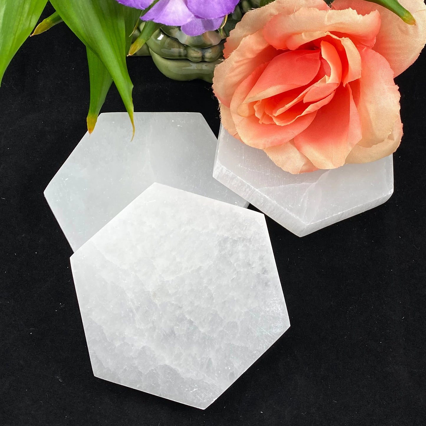 Selenite Hexagon Charging Plate 4in / 10cm Wide(1 pc)