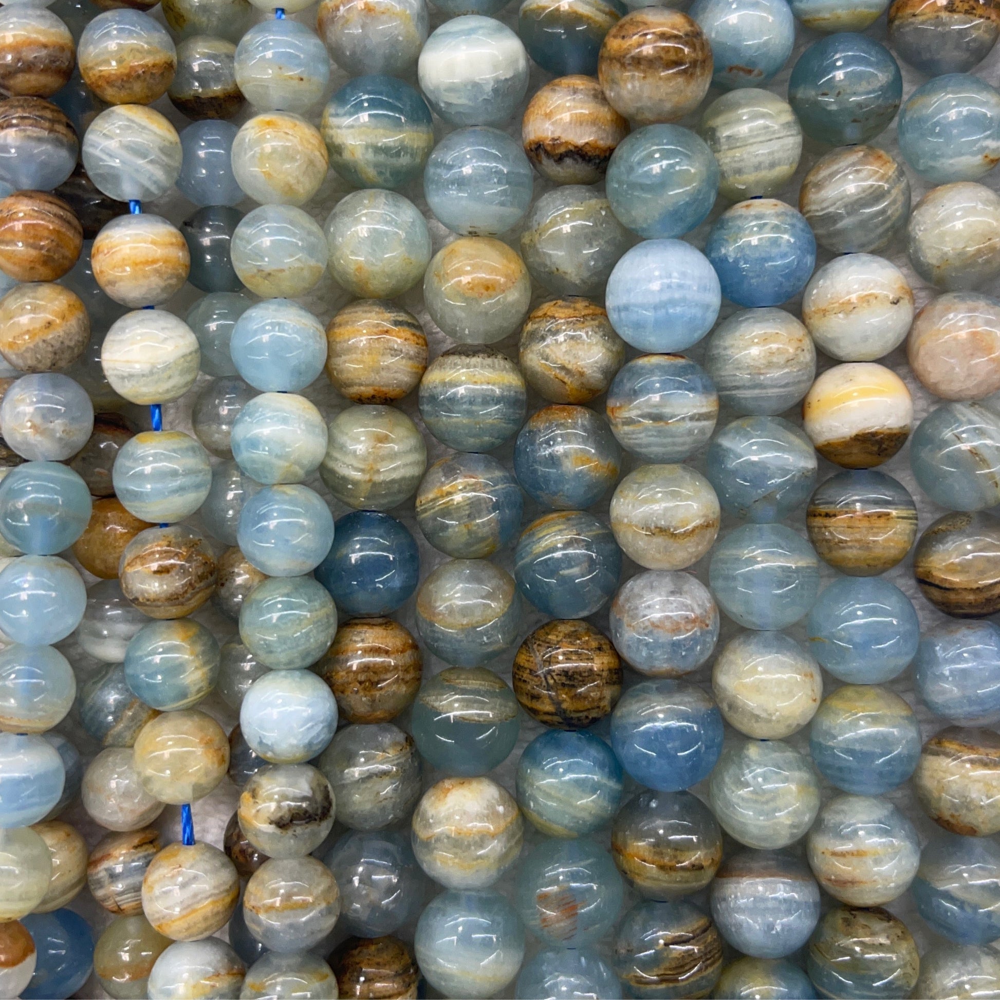 3d08b445-34d1-400a-a2c2-af1adcc463a8